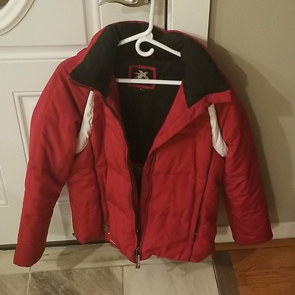 Res and white ZeroXposur winter coat